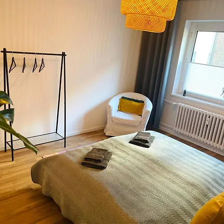 Sunny Apartment Dusseldorf