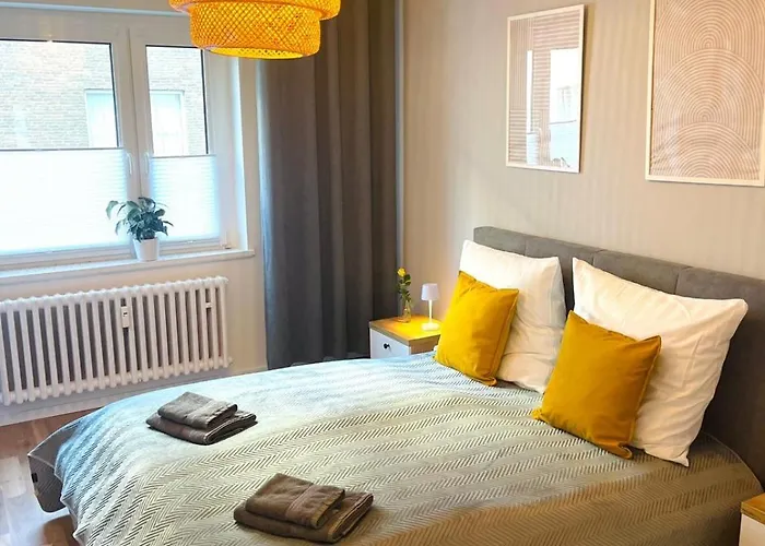 Sunny * 杜塞尔多夫